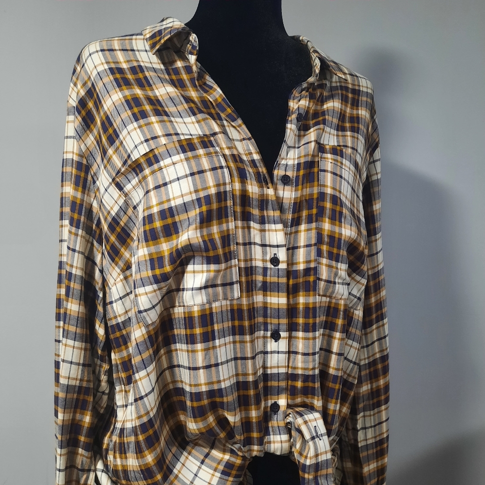 Rachel Roy Long Sleeve Navy Blue Dark Yellow Plaid BF Style Button Up Tunic